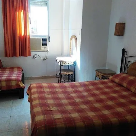 Casa Miguel * Аликанте